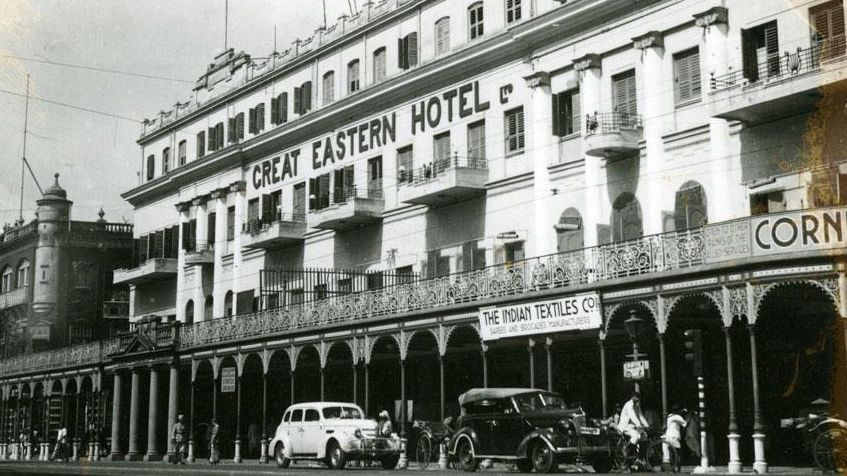 Colours, Clay & Chaos Walk